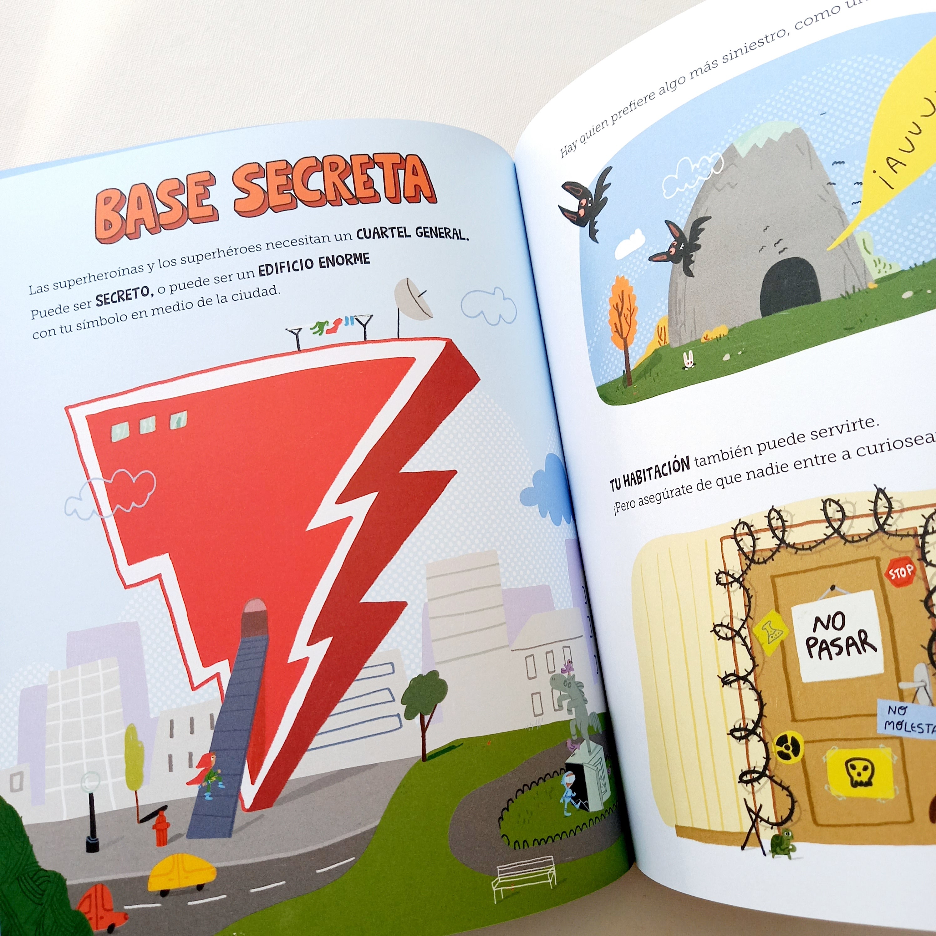 Superheroínas y superhéroes. Manual de instrucciones Superheroínas y superhéroes. Manual de instrucciones